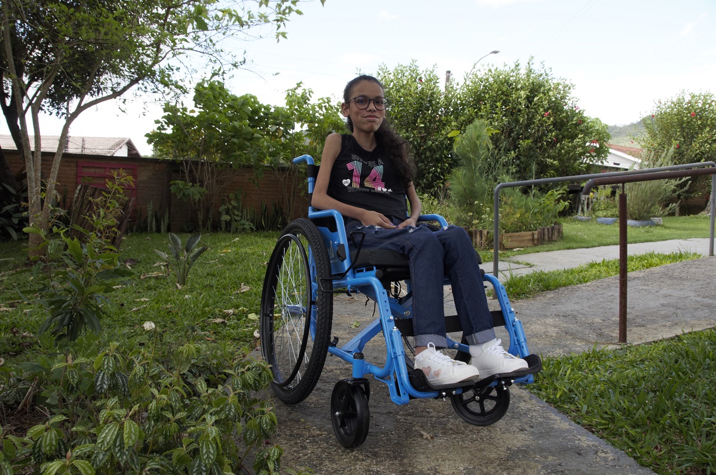 Rotary Club Emma Hildinger de Poços de Caldas entrega a cadeira de